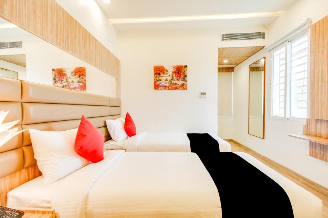 Inn The Centre Nellore Ngoại thất bức ảnh